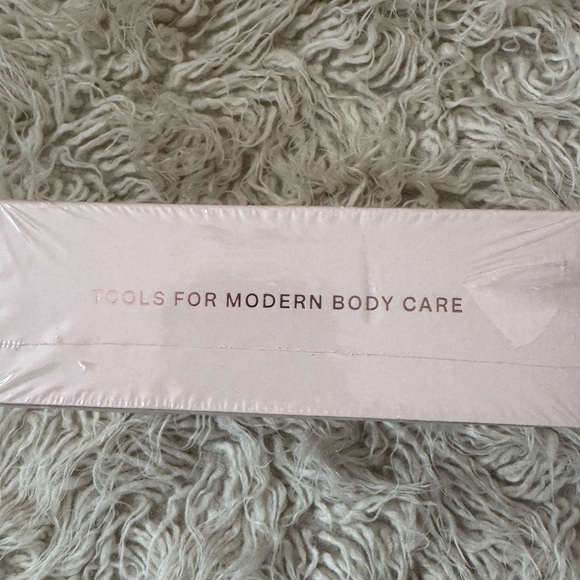 NIB Freeboard Flex Series Shaving Kit for Her - Picture 3 of 3